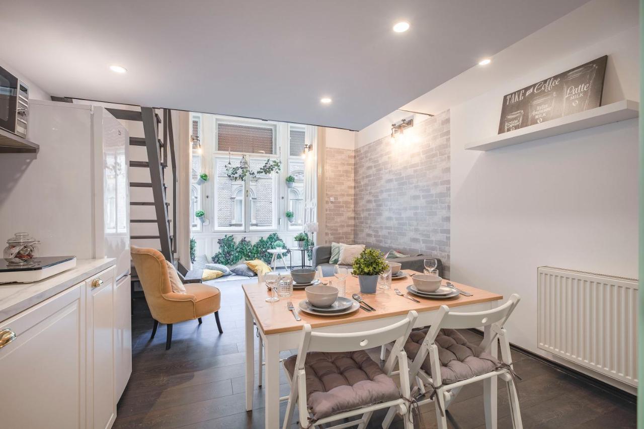 D'Crown Residences Budapest Extérieur photo