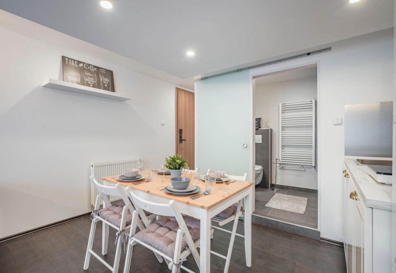 D'Crown Residences Budapest Extérieur photo
