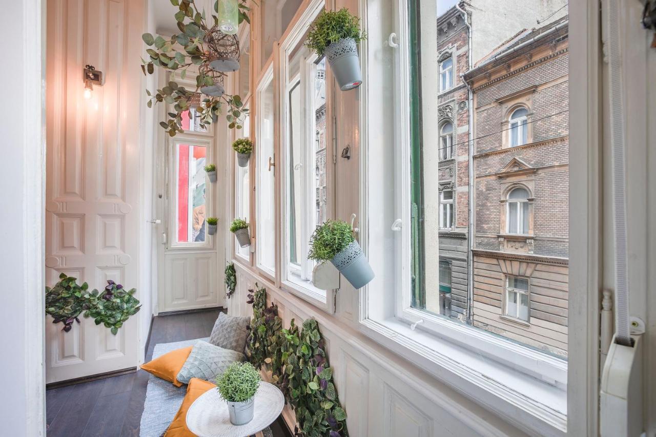 D'Crown Residences Budapest Extérieur photo