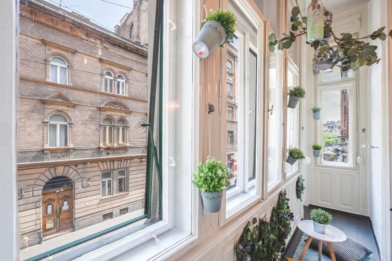 D'Crown Residences Budapest Extérieur photo