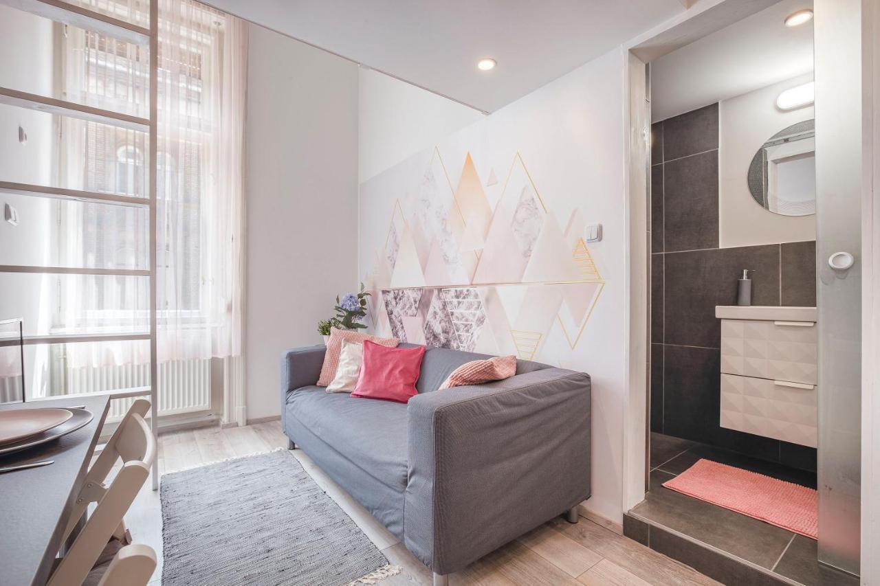 D'Crown Residences Budapest Extérieur photo