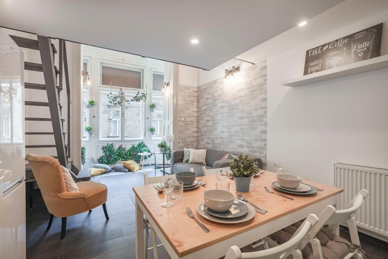 D'Crown Residences Budapest Extérieur photo